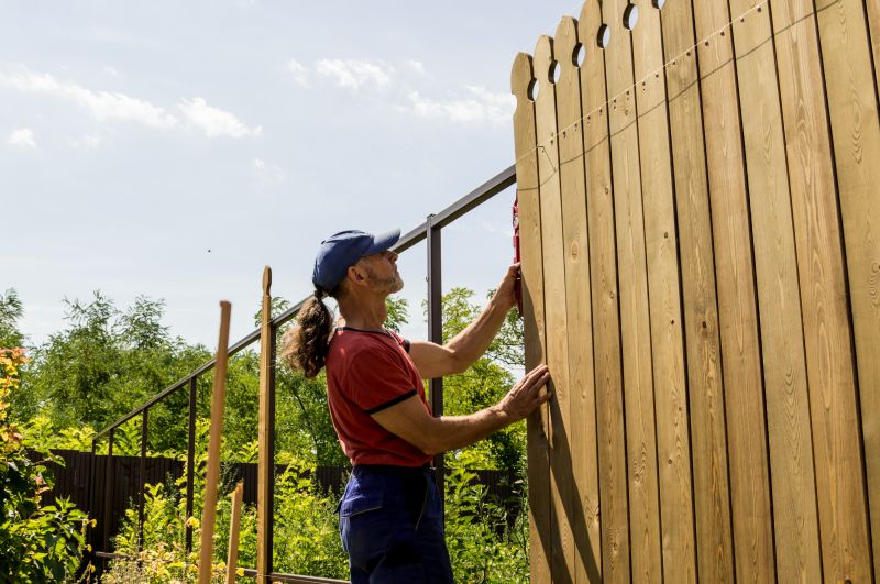 Fence Maintenance Experts